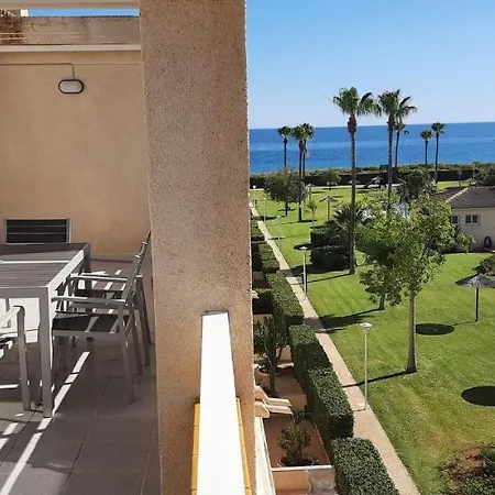 Apartamento ático En Urb Bahía De De Vacaciones Mar Por Medio