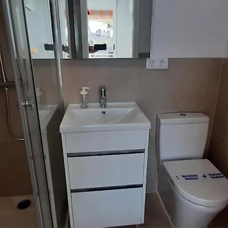ático En Urb Bahía De De Vacaciones Mar Por Medio Appartamento *