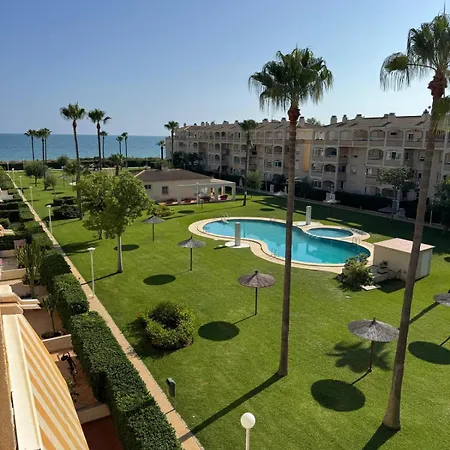Apartamento ático En Urb Bahía De De Vacaciones Mar Por Medio