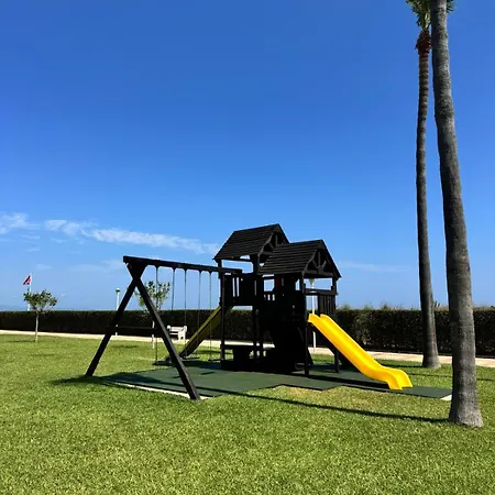 ático En Urb Bahía De De Vacaciones Mar Por Medio Appartamento