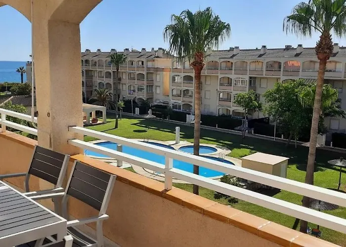 Atico En Urb Bahia De Sin Ascensor De Vacaciones Mar Por Medio *