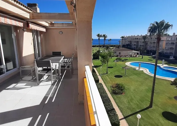 Atico En Urb Bahia De Sin Ascensor De Vacaciones Mar Por Medio *