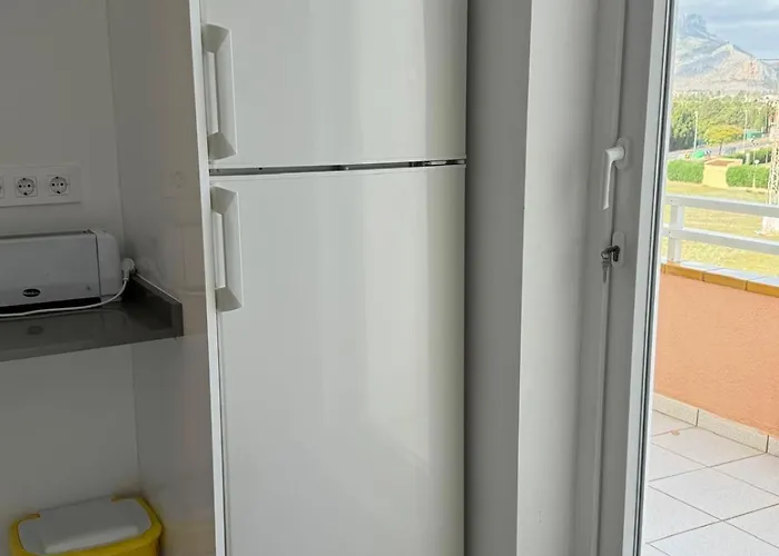 Atico En Urb Bahia De Sin Ascensor De Vacaciones Mar Por Medio דירה דניה